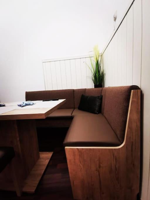 Kosi Toranj Appartement Rijeka Buitenkant foto