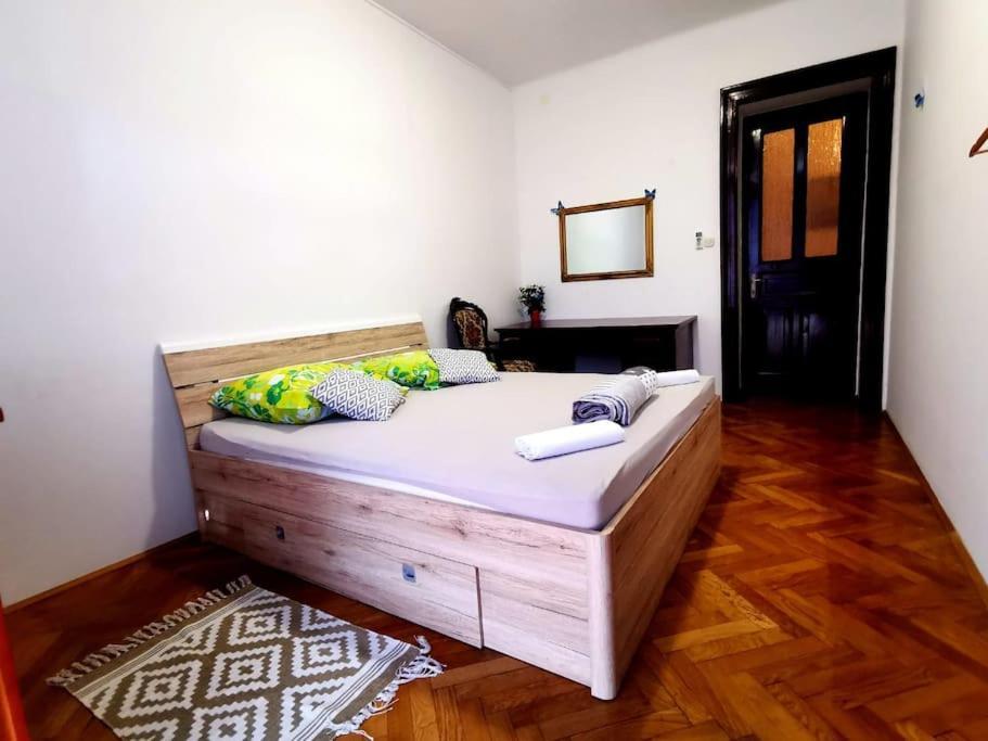 Kosi Toranj Appartement Rijeka Buitenkant foto