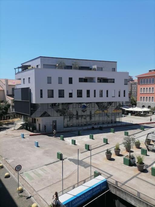 Kosi Toranj Appartement Rijeka Buitenkant foto